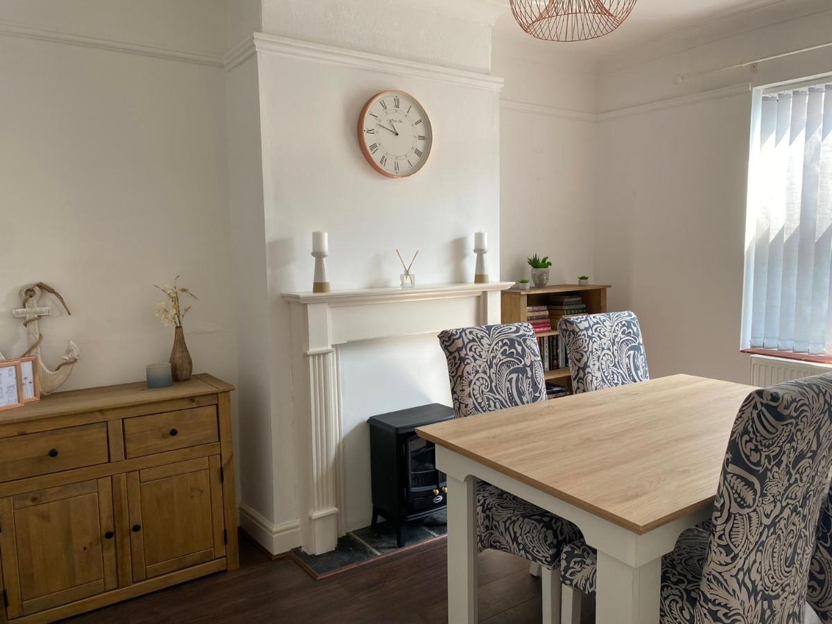 Ivy Coastal Cottage Caister-on-Sea Extérieur photo