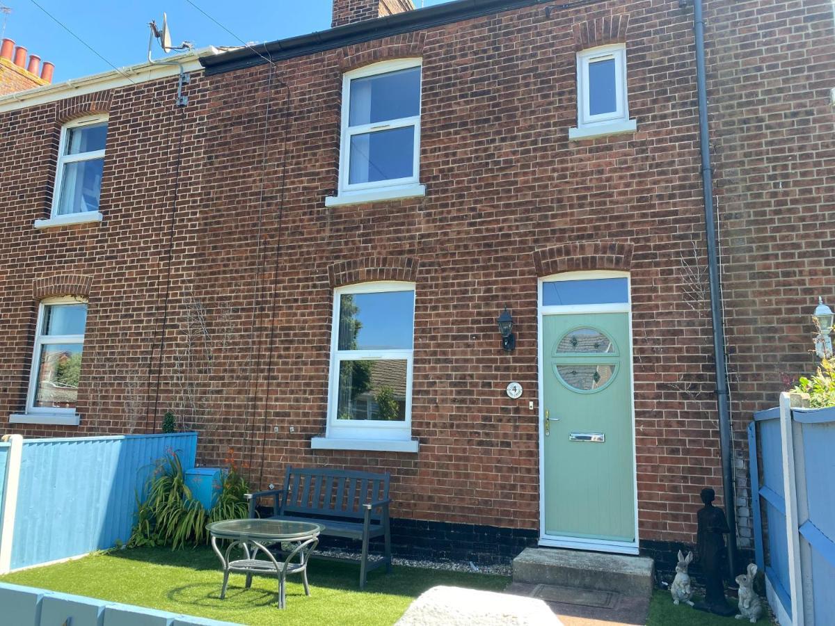 Ivy Coastal Cottage Caister-on-Sea Extérieur photo